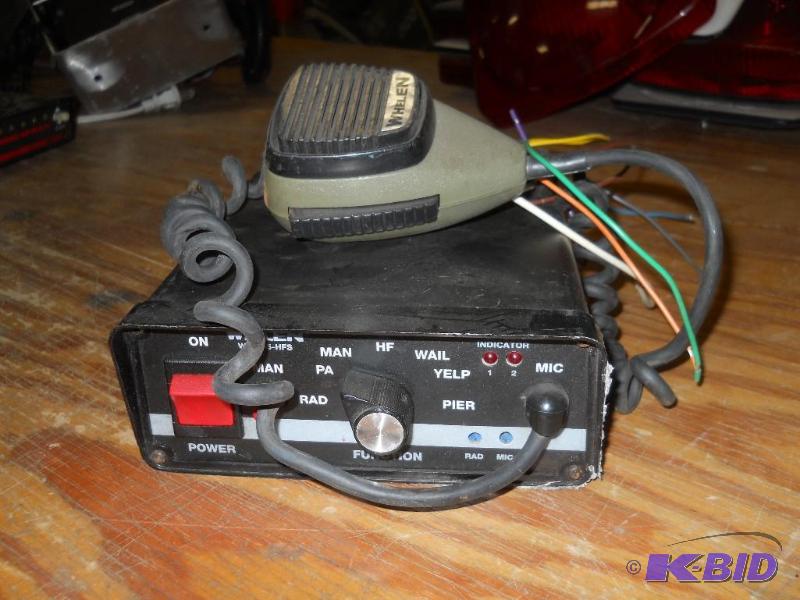 lot 22 image: Whelen WS295HFS Police Siren Controller with Microphone