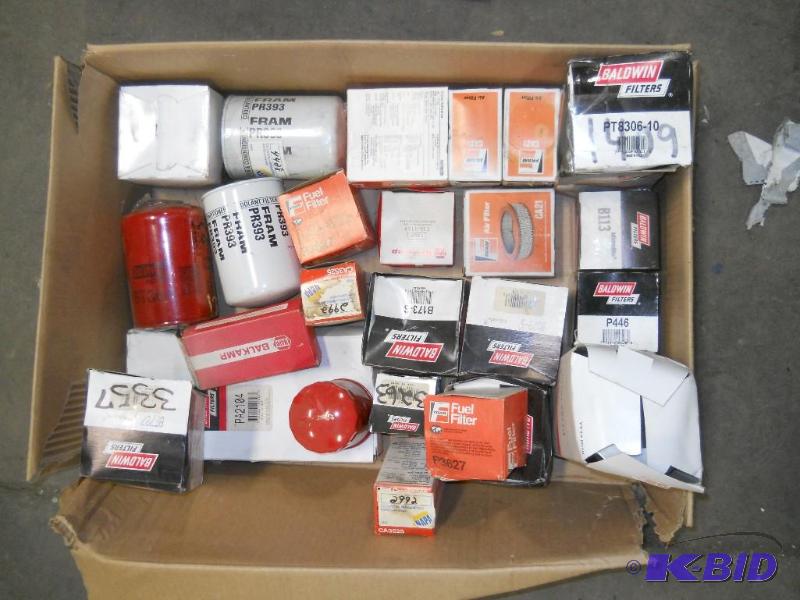 lot 37 image: 20 New Oil Filters