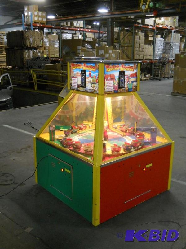 lot 8 image: Claim Jumper Arcade Redemption Game