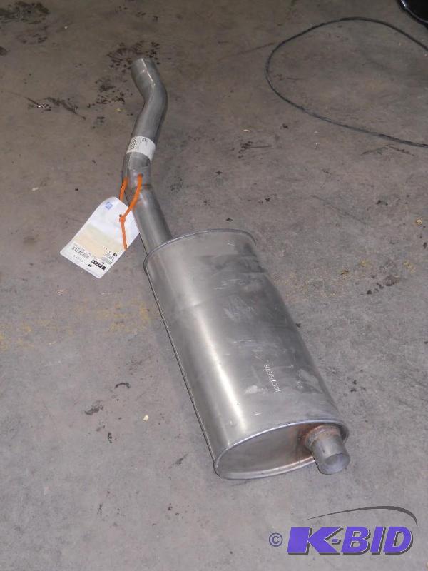 lot 99 image: 1988 - 1993 Chevrolet GM Truck Muffler NEW