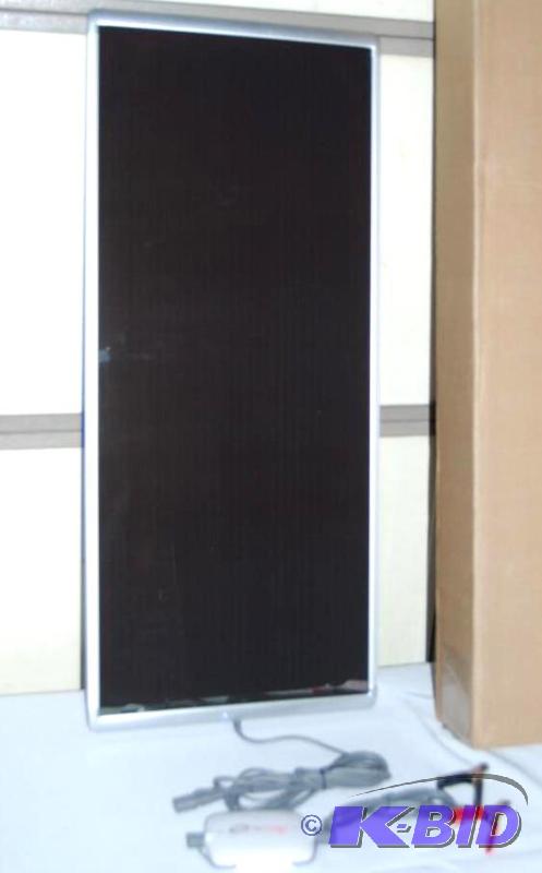 lot 29 image: 20W Solar Panel, weatherproof, blue LED indic...