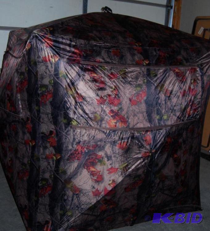lot 42 image: Five Hub Ground Blind, scent containing, 150D...