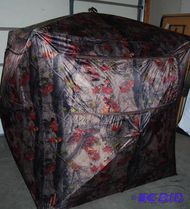 lot 43 image: Five Hub Ground Blind, scent containing, 150D...