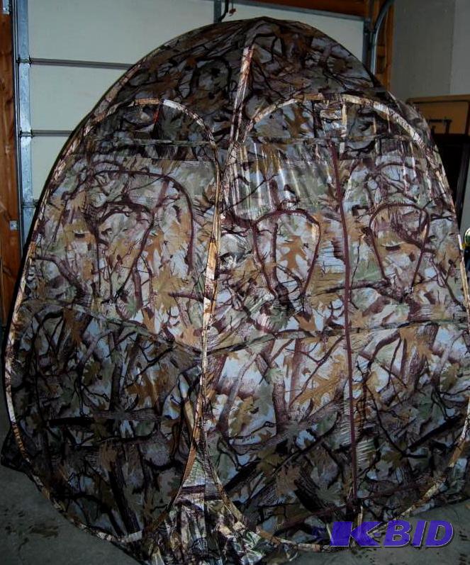 lot 53 image: Super Magnum Spring-loaded Steel Frame Blind,...
