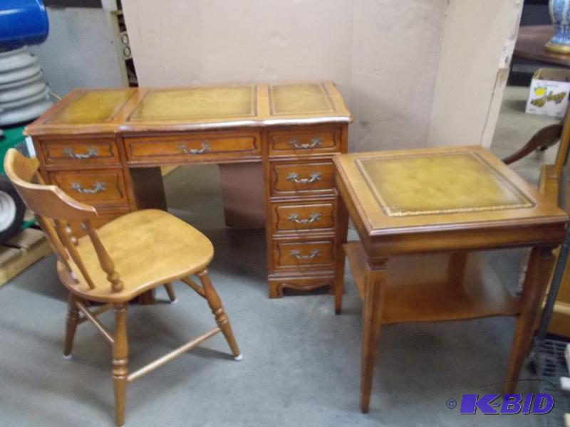 Desk Set