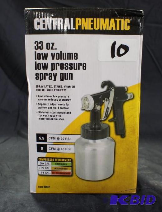 lot 10 image: Central Pneumatic 33oz - Low volume - low pre...