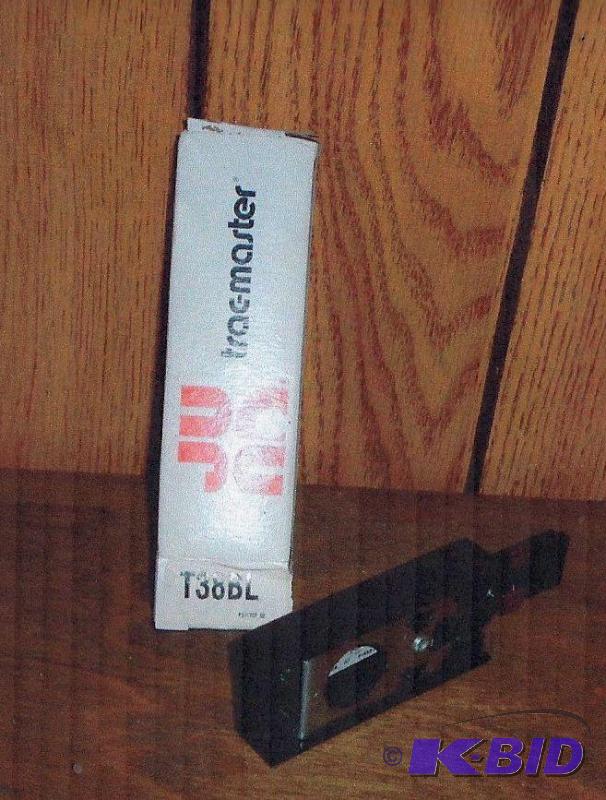 Juno Light Group Trac-Master T38BL Live Feed ...
