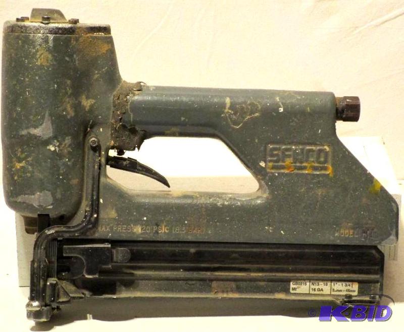 lot 34 image: Senco M1 Heavy Duty Stapler