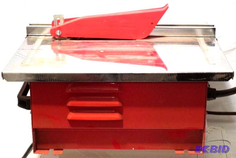 lot 74 image: 7 in. Portable Wet Cut Tile Saw