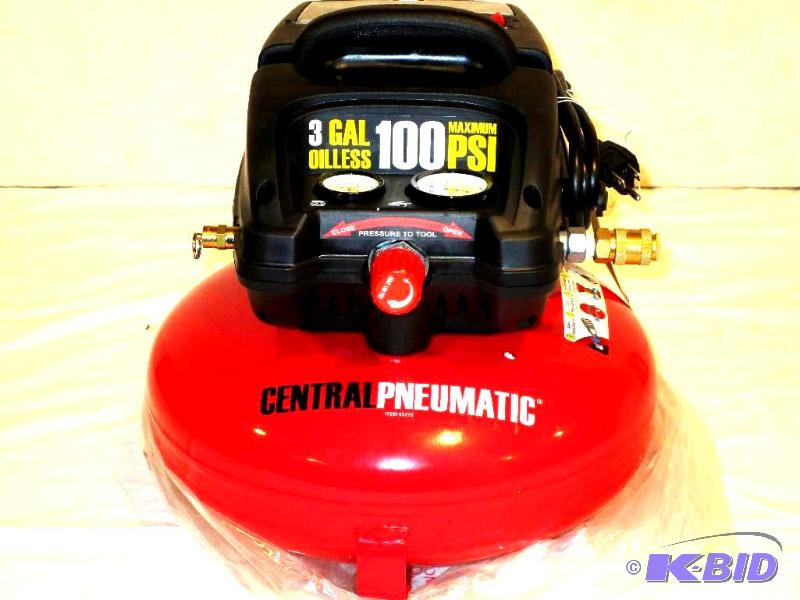 lot 78 image: 3 Gal. Air Compressor