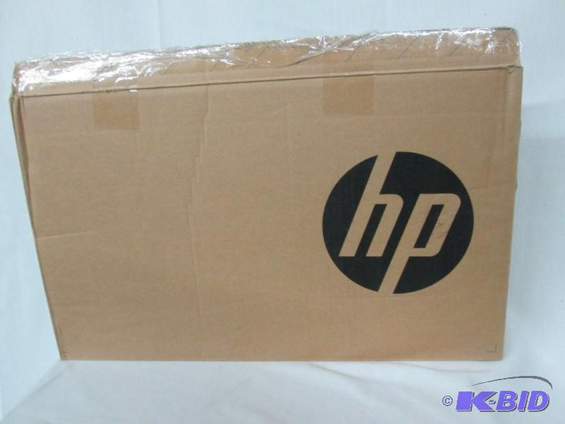 lot 5 image: HP 15.6 4GB Windows 8.1 Laptop