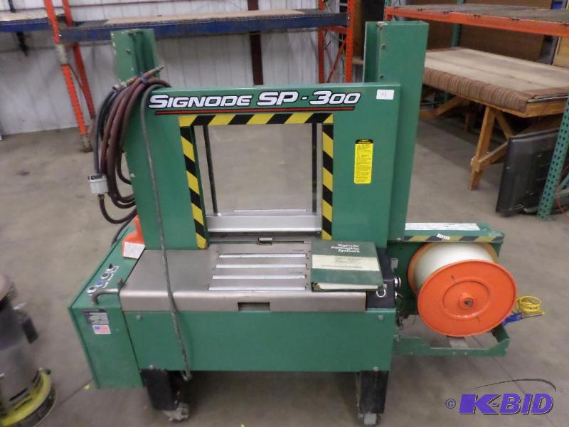 lot 4 image: Signode SP-300 Industrial Strapping Machine, ...