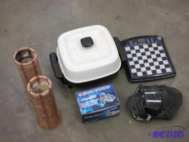 lot 89 image: Lot Of (2) Candles, (1) Electric Cooker, (1)...