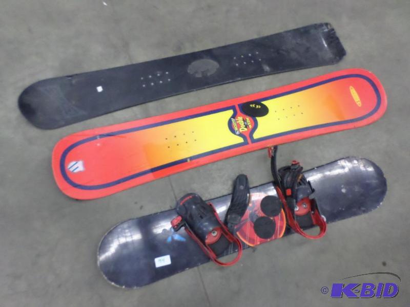 lot 94 image: (3) Snowboards...