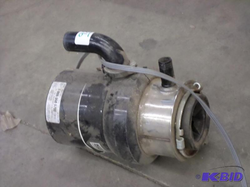 lot 98 image: In-Sink-Erator 120Volt Garbage Disposal...