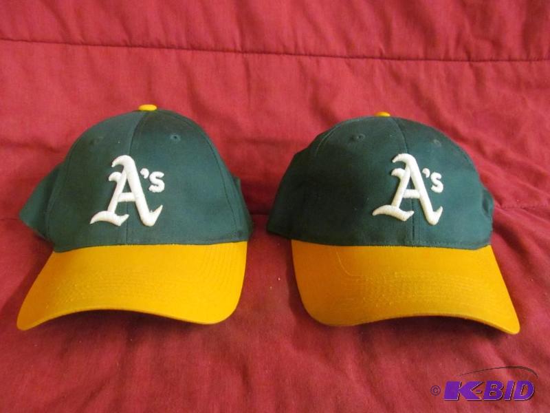 Caps