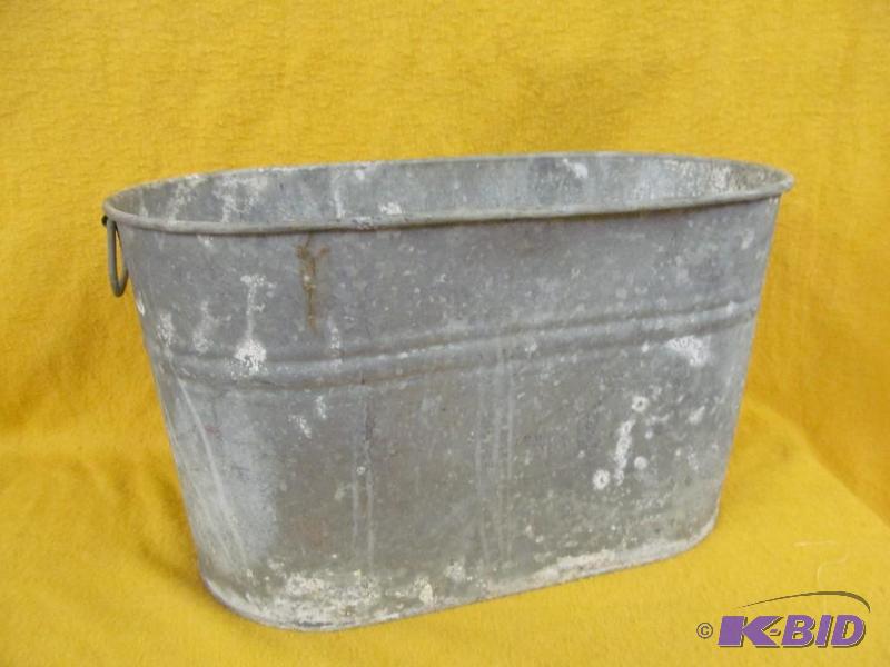 Tub