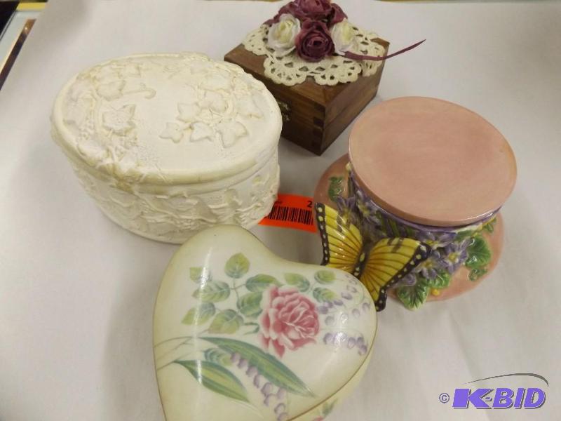 Assortment of Small Jewelry Boxes