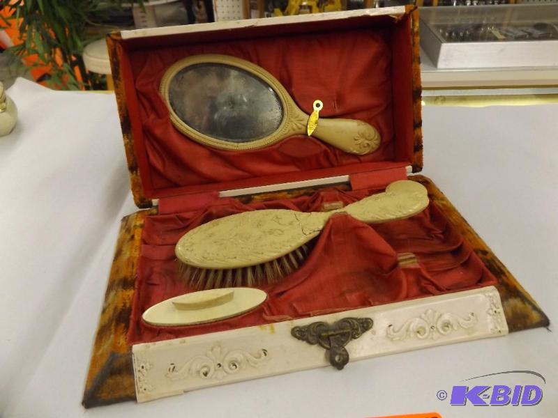 Vintage Hair Set