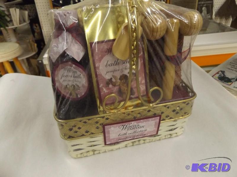 Bath Collection Gift Basket