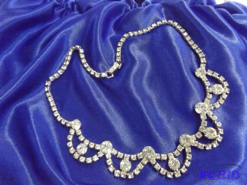 Clear Rhinestone Vintage Necklace