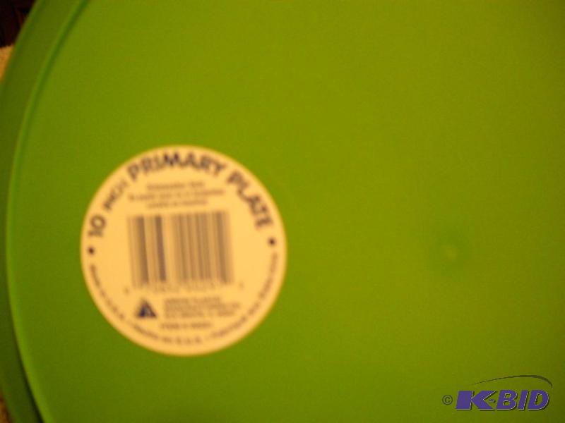 New Dishwasher safe plastic green picnic plat...