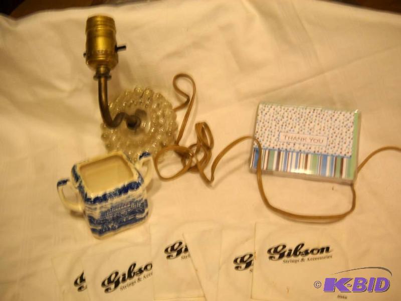 Vintage glass wall fixture, (6) .034 Gibson G...