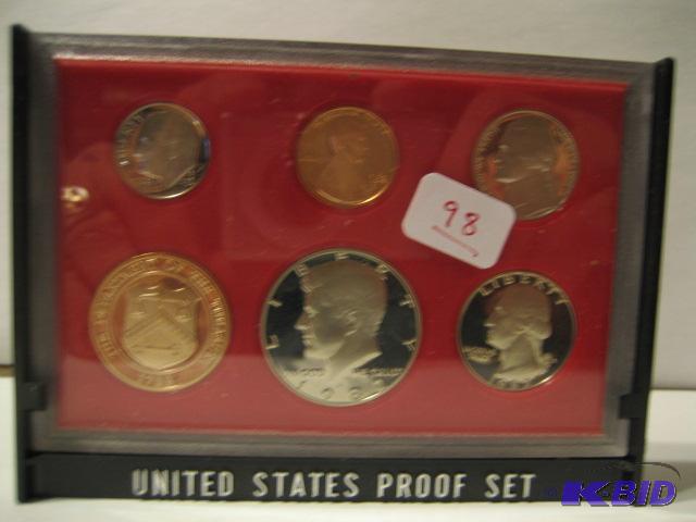 lot 98 image: 1982 US PROOF SET...