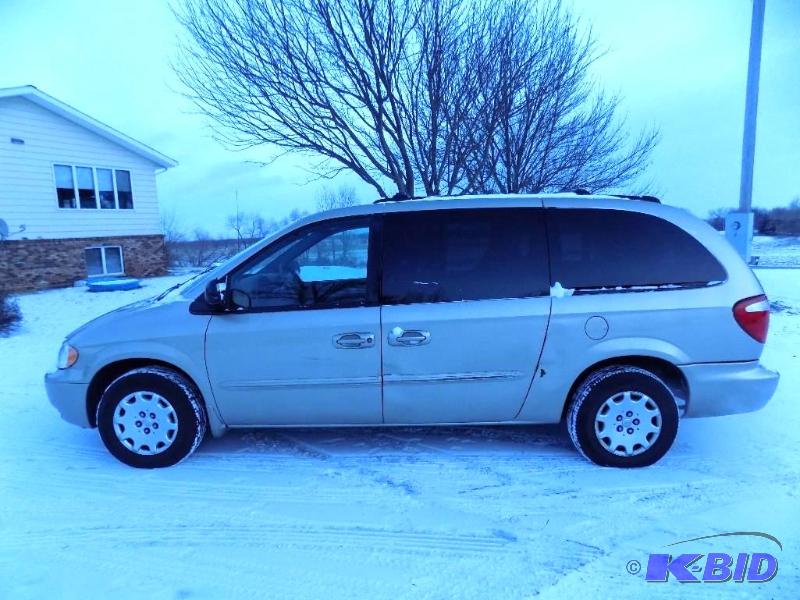 03 Chrysler Town & Country