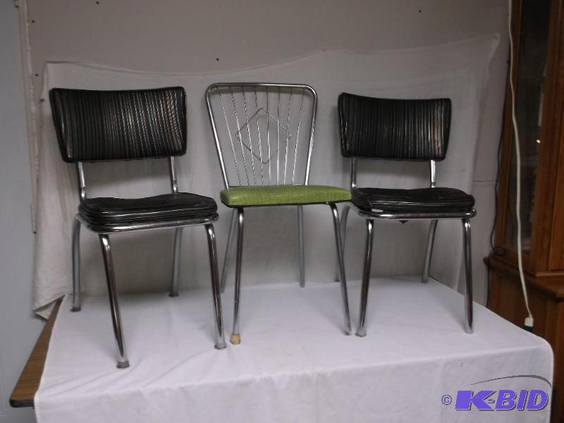 lot 123 image: Vintage chairs....