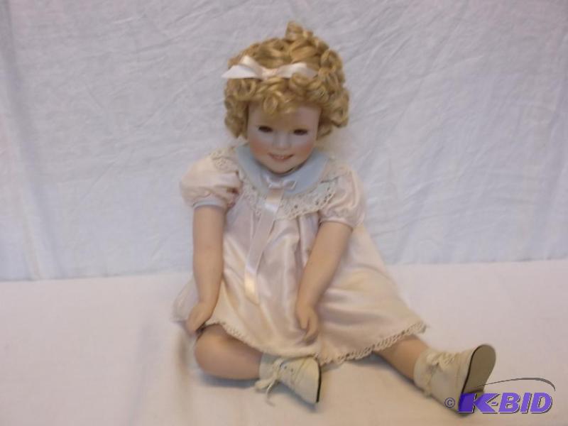 lot 28 image: Cute &quotLittle Miss Shirley" Shirley ...