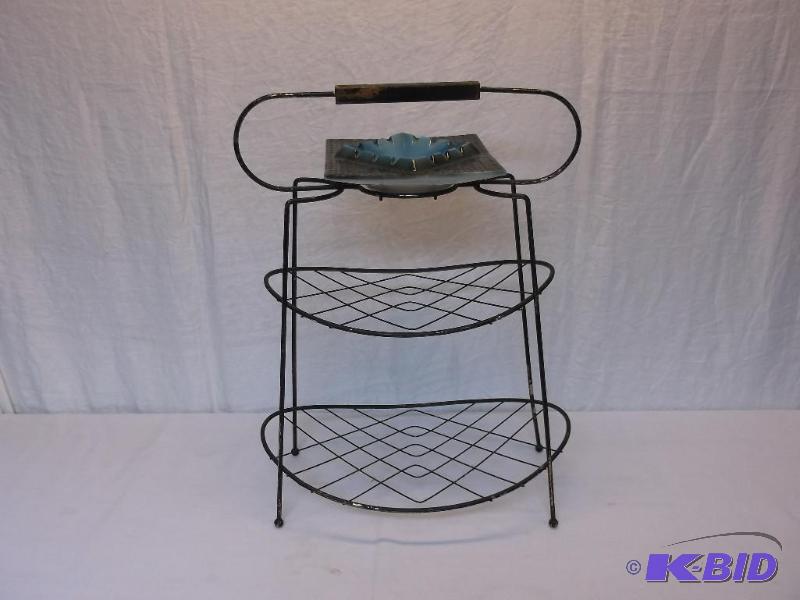lot 43 image: Vintage ashtray stand measuring 17" L x ...