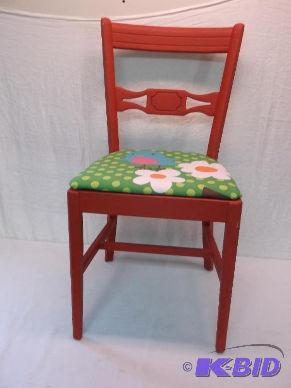 lot 98 image: Very cute chair measuring 16" across sea...