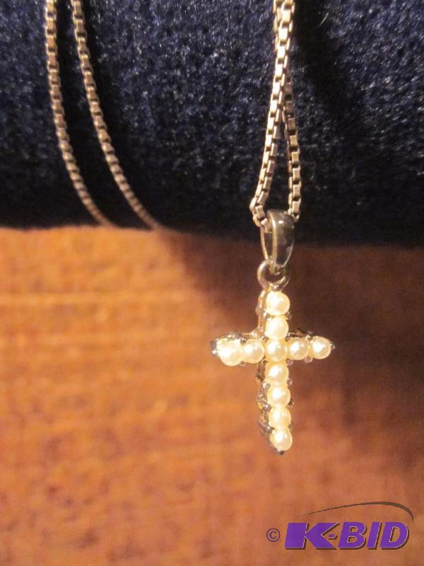 Sterling Silver chain and cross with pearls.&...
