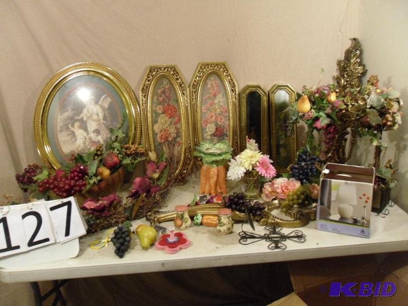 lot 127 image: Wall Decor, Fruit Tree, Lamp, Mirrors, Candle...