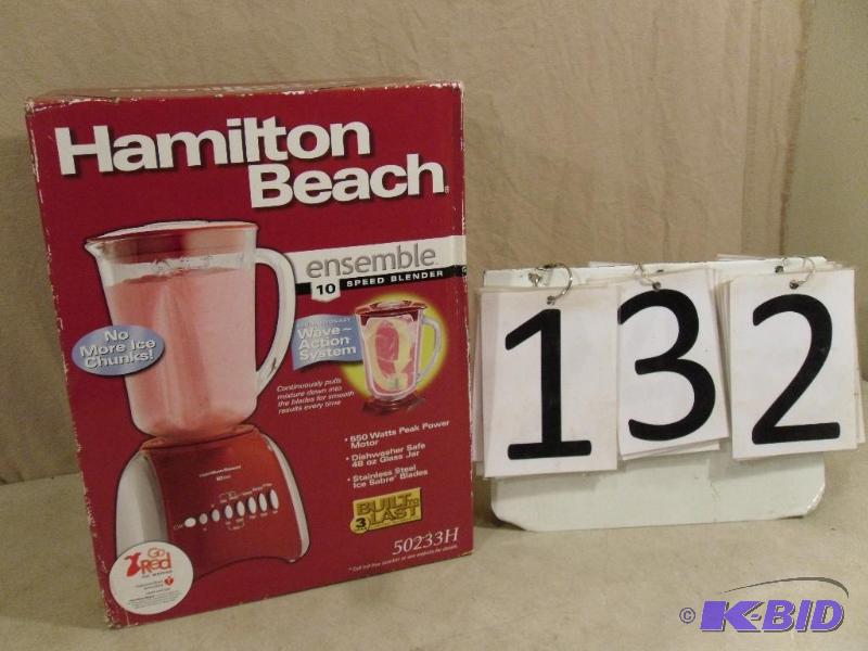 lot 132 image: Red New Hamilton Beach Ensemble 10 Speed Blen...