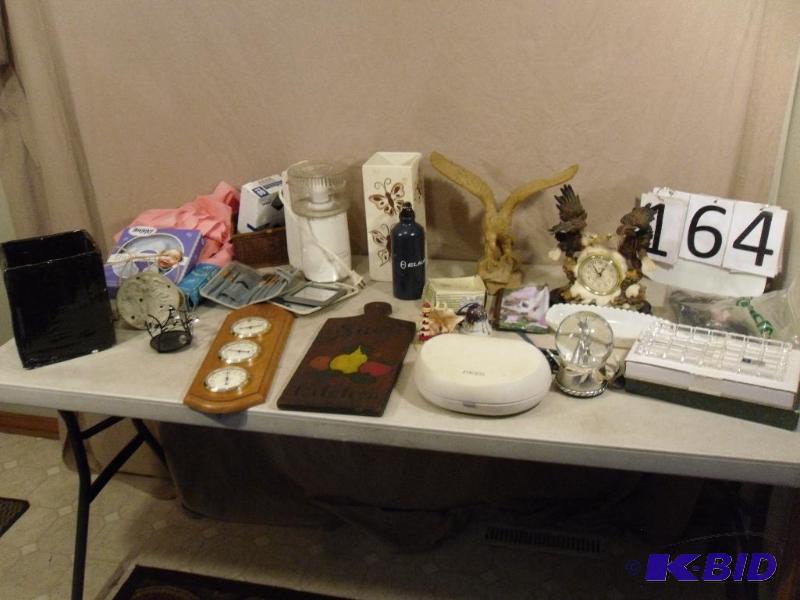 lot 164 image: Lot of Assorted Household. Decor, Boppy ...