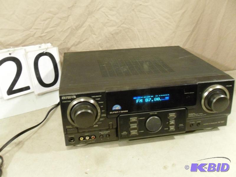 lot 20 image: Aiwa&nbspStereo Receiver. Model AV-S17. Test...