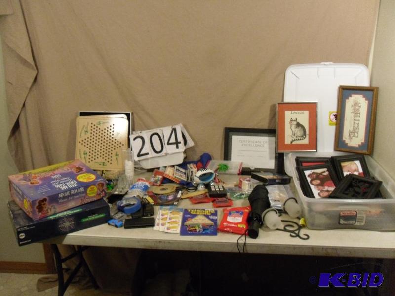 lot 204 image: Small Tote with Lid, Picture Frames, Games,&n...