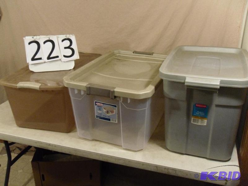 lot 223 image: Lot of 3 Assorted Totes with Lids. ...