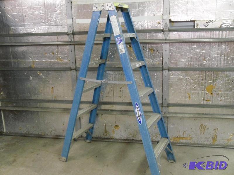 lot 52 image: Werner Double Side 6 Step Ladder. Fiberglass...