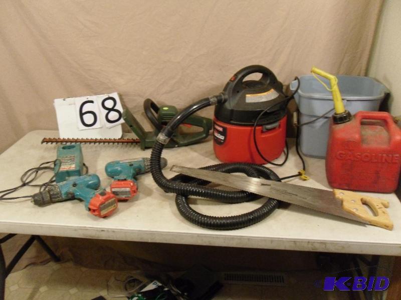 lot 68 image: Shop Items