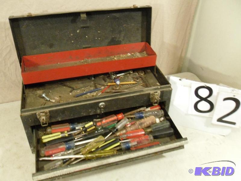 lot 82 image: Metal tool box with assorted screwdrivers and...