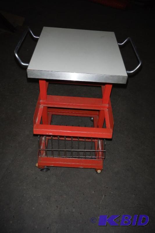 Mail cart