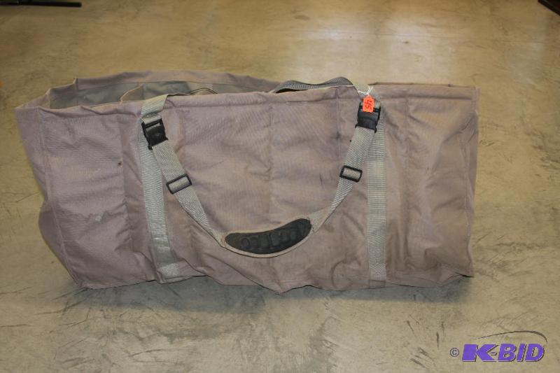Avery Decoy Satchel