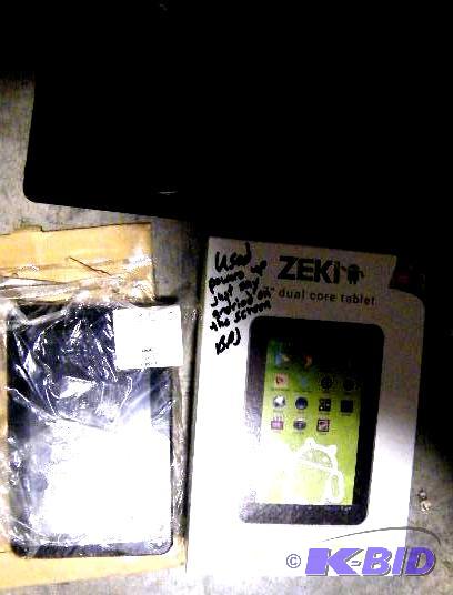 lot 212 image: Lot of 3 Zeki&nbsp7" Dual Core Tablets ...