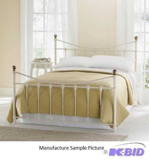 lot 90 image: Ivory and Gold Headboard and Footboard - Full...