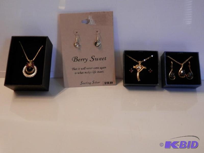 lot of jewelry