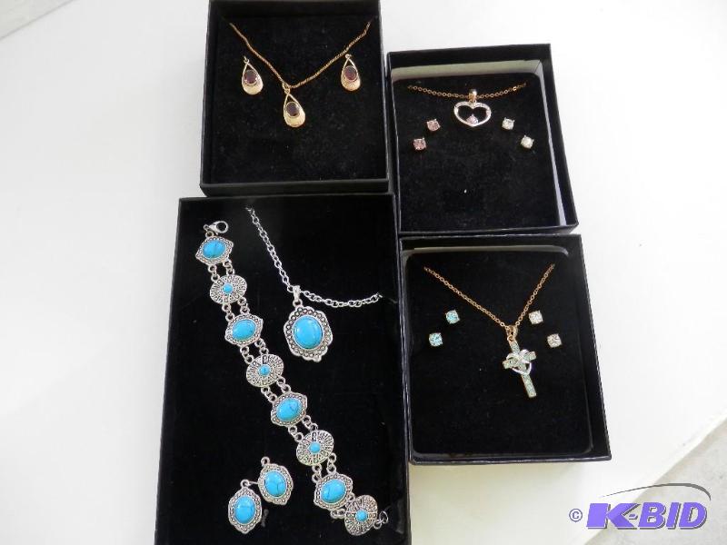 lot of jewelry