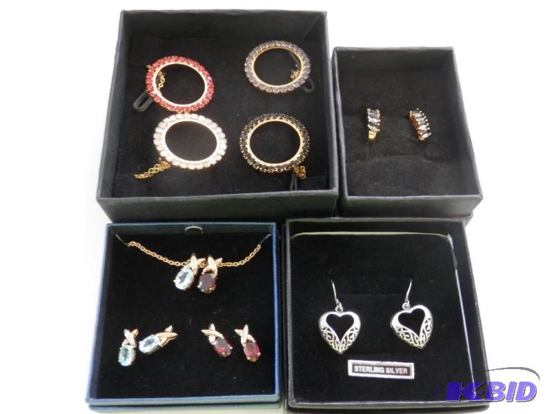 lot of jewelry